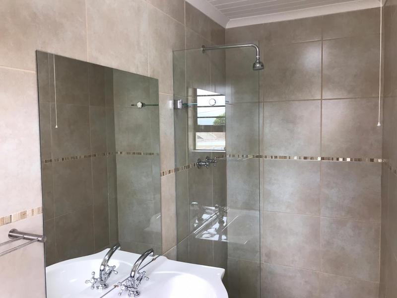 To Let 1 Bedroom Property for Rent in Ruwari Western Cape